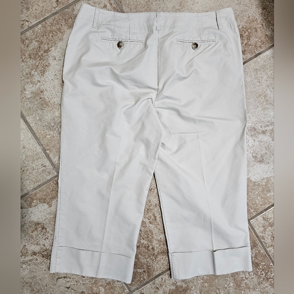 Ann Taylor Women 14 White Stretch Capri Pants Classic Cropped Trousers Summer - Picture 3 of 8